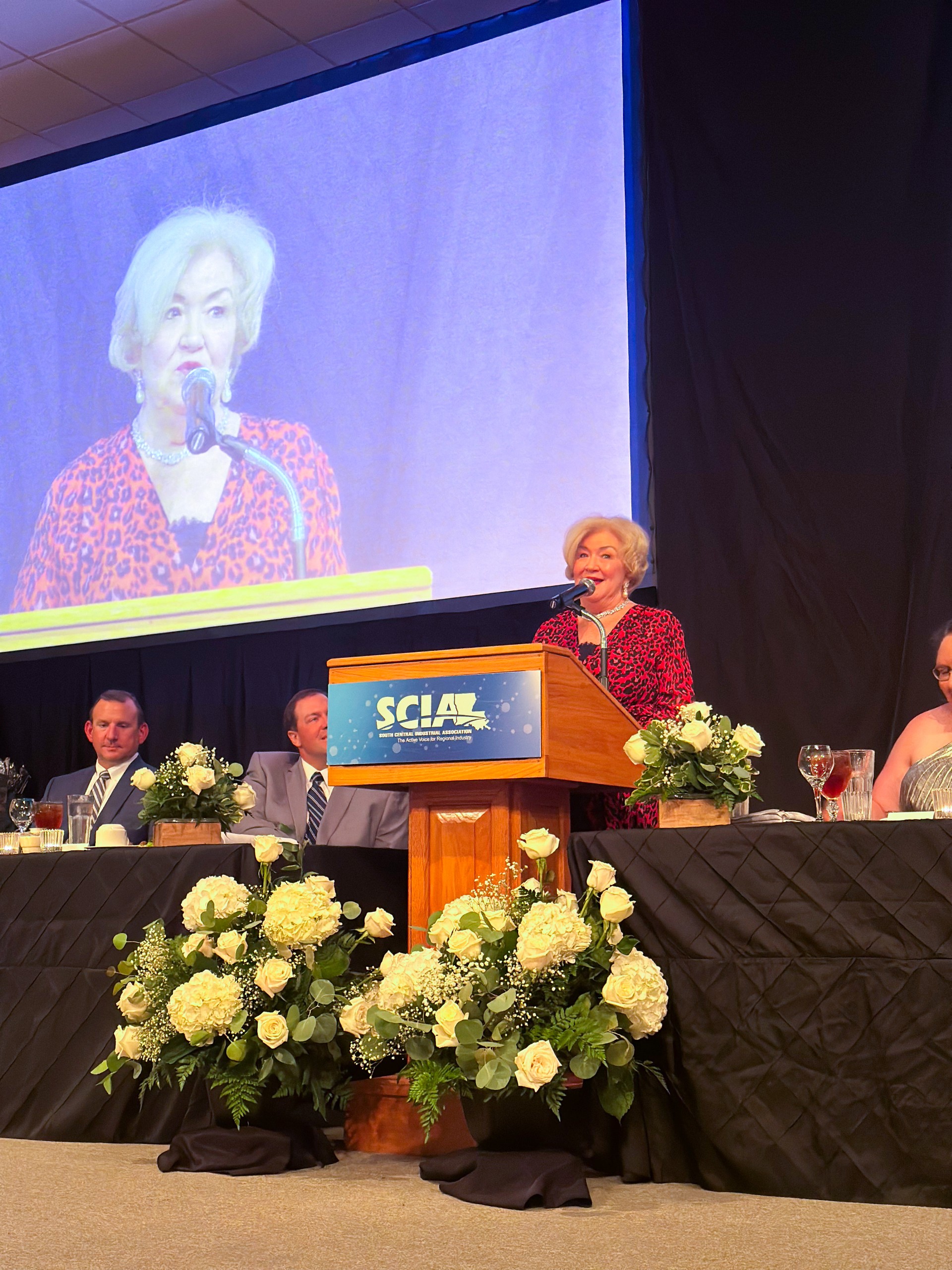 SCIA Presents Prestigious Awards at 2024 Annual Banquet